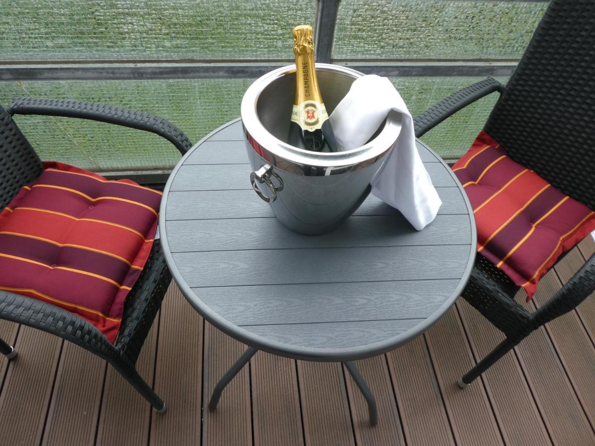 Deck 2& Deck 4 Ferienwohnungen In Sandstrandnahe Büsum Buitenkant foto